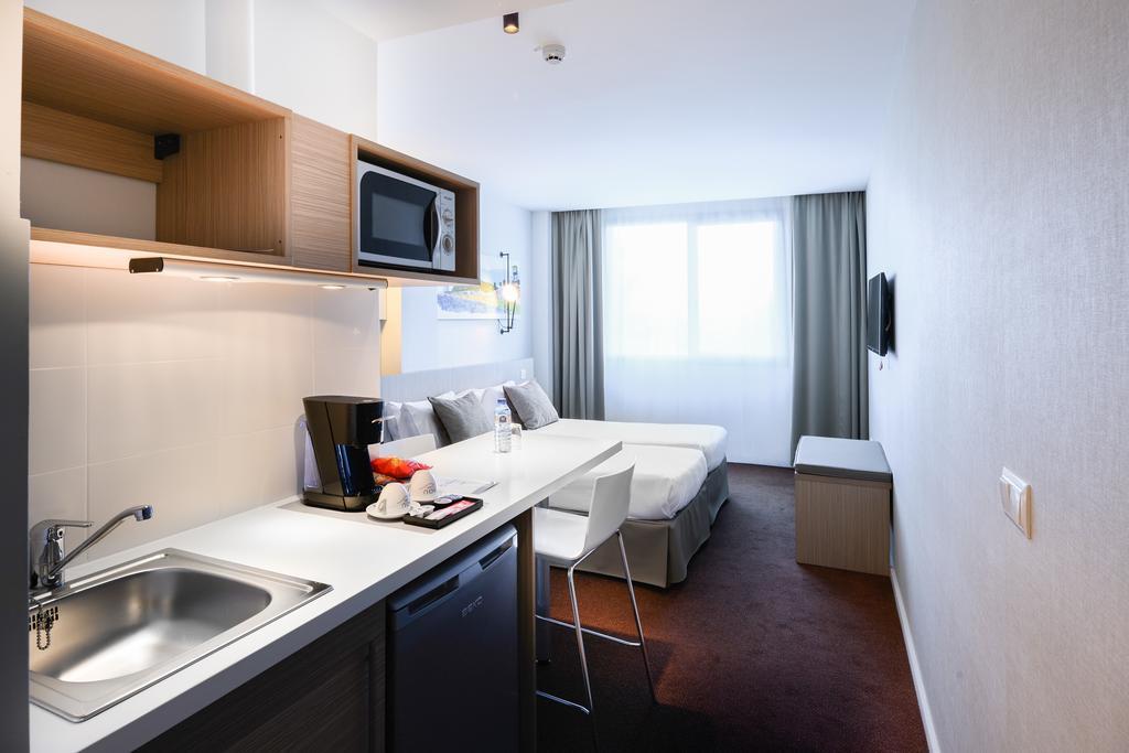 B&B Hotel Barcelona Sant Cugat Sant Cugat del Valles Room photo